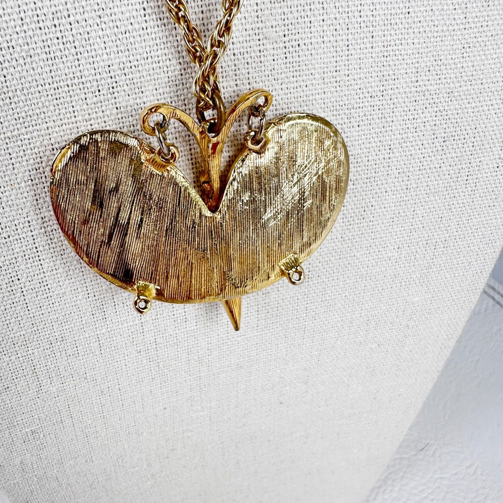 Vintage Gold Tone Enamel Butterfly‎ Necklace Movable Ivory Pendant 24" Chain - Picture 3 of 7